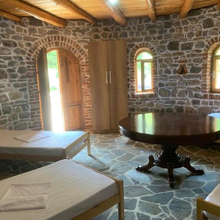 Dibra Park Agrotourism Hotel Peshkopia Kültér fotó